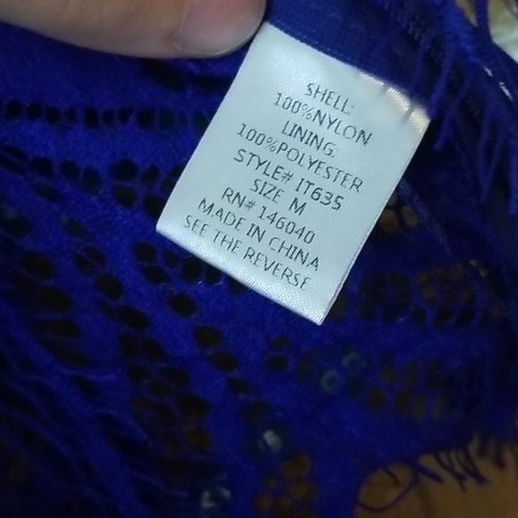 Signature8 crop top - Picture 3 of 4